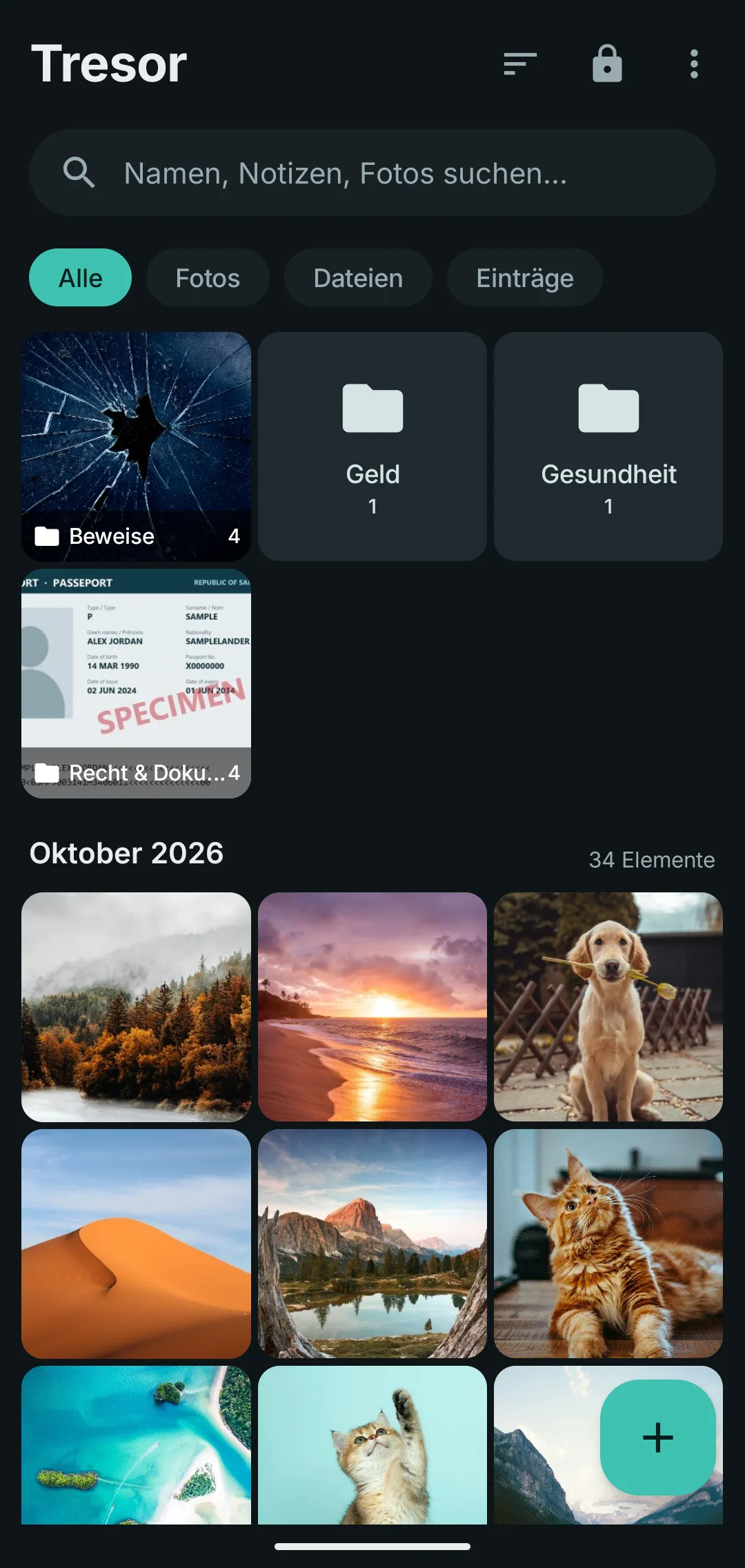 Ein geöffneter Tresor mit Ordnern und Fotos