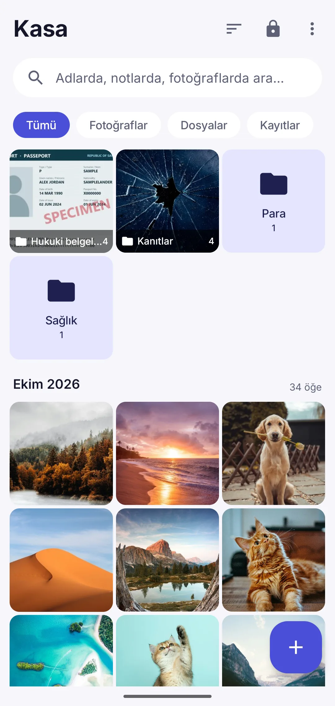 Klasörler ve fotoğraflarla açık bir kasa
